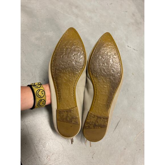 Frye Regina Ballet Leather Ash Grey Pointed Toe Flats Women's Size 10M - Picture 10 of 12
